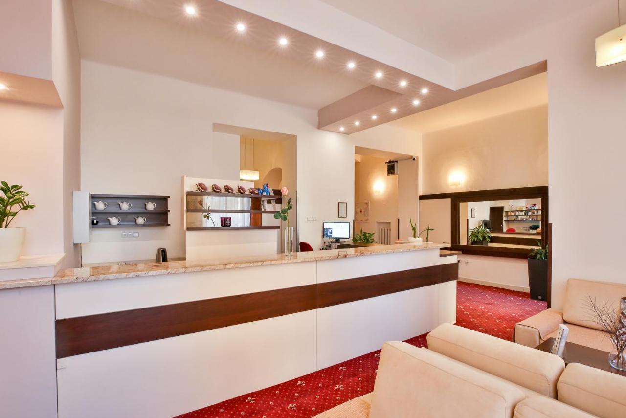 Hotel Tábor Dış mekan fotoğraf