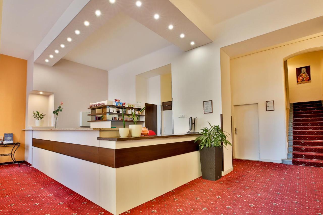 Hotel Tábor Dış mekan fotoğraf